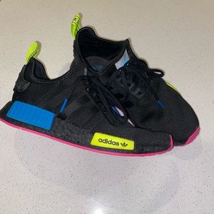 Fluorescent Burst NMDs. Size 6 women